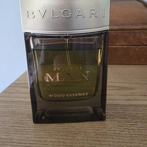 Bulgari Man Wood Essence Fragrance - Green and Silver